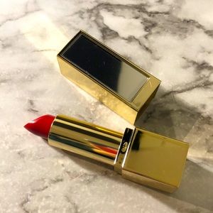 Estée Lauder lipsticks